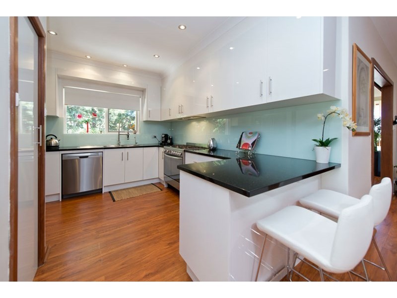 5 Lowanna Road, Seaview Downs SA 5049