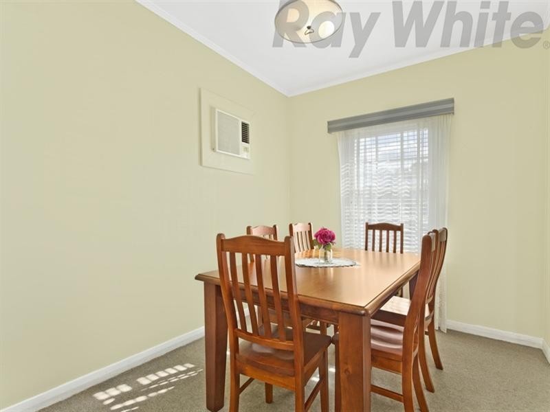 1 Washington Crescent, Findon SA 5023