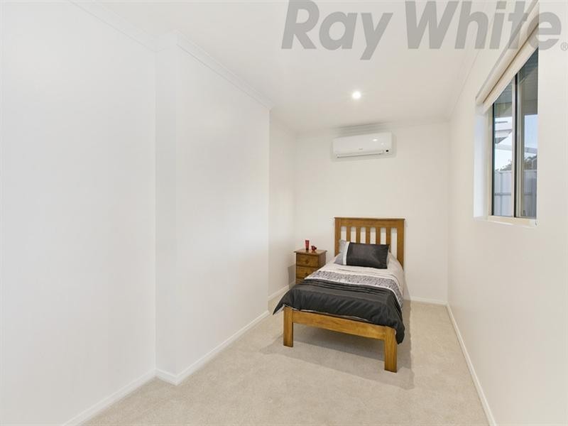 26 Findon Road, Woodville West SA 5011