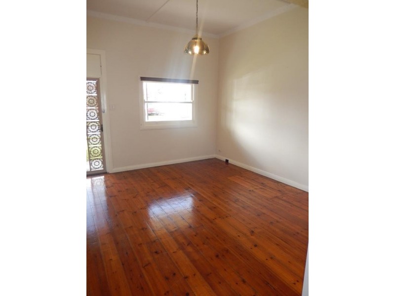 4 Jeanette Street, Woodville Park SA 5011