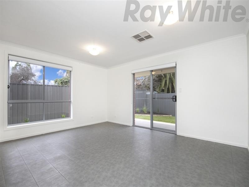 1 Hughes Street, Blair Athol SA 5084