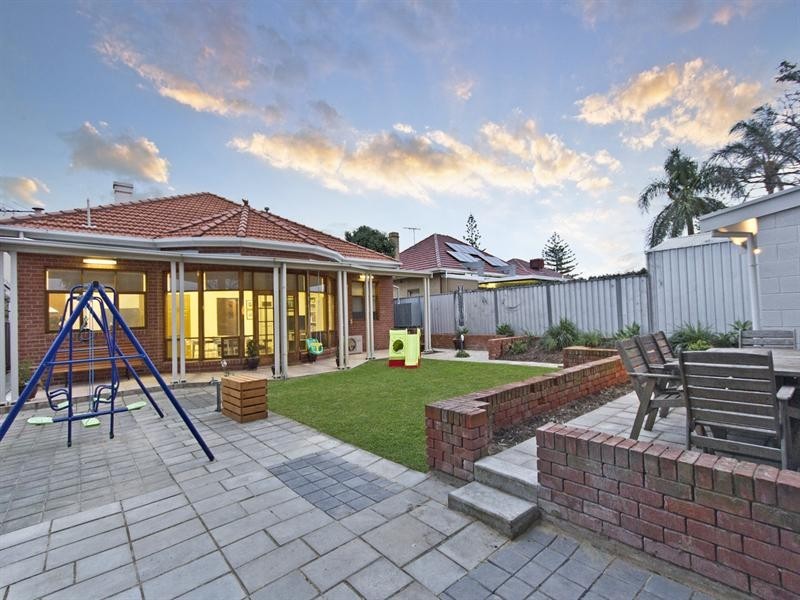 9 Walcot Street, Largs North SA 5016