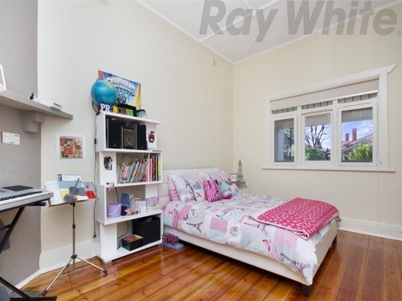14 Talbot Street, Hilton SA 5033