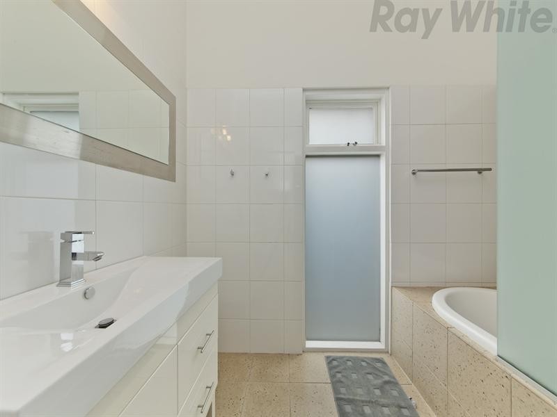 3 Davenport Terrace, Hilton SA 5033