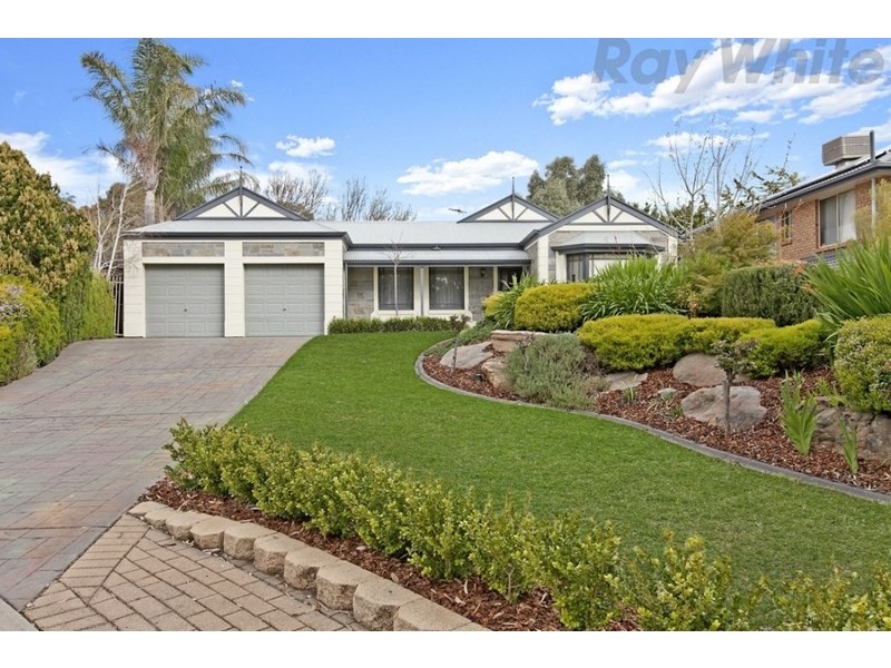 10 Houndsgate Court, Onkaparinga Hills SA 5163