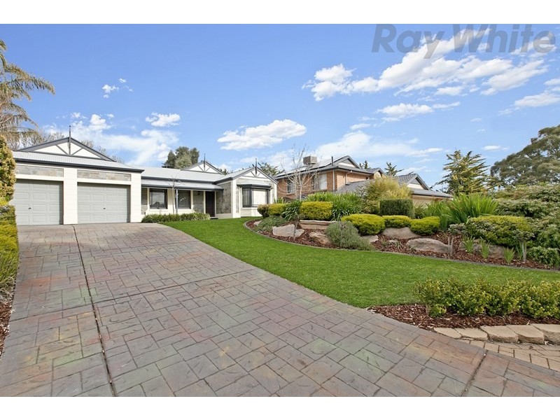 10 Houndsgate Court, Onkaparinga Hills SA 5163