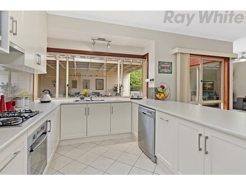 10 Houndsgate Court, Onkaparinga Hills SA 5163