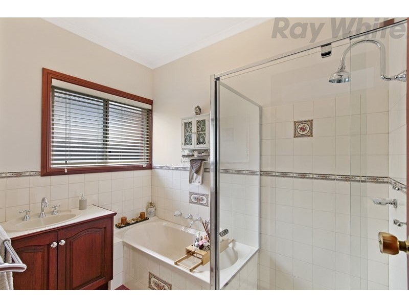 10 Houndsgate Court, Onkaparinga Hills SA 5163