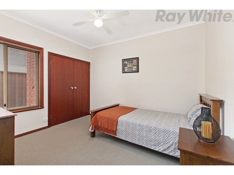 10 Houndsgate Court, Onkaparinga Hills SA 5163