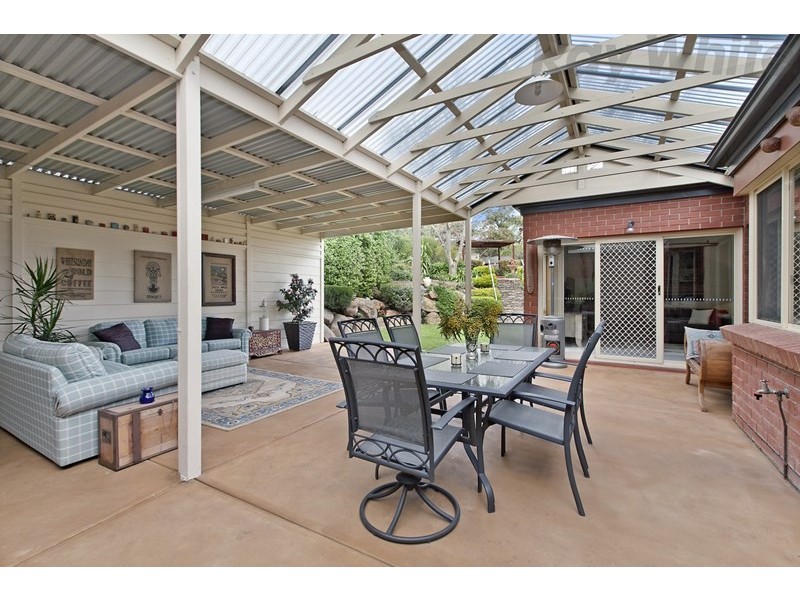 10 Houndsgate Court, Onkaparinga Hills SA 5163