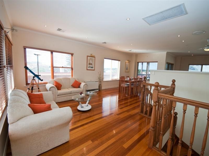 56 Seaview Road, Tennyson SA 5022