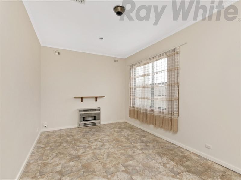 21 Burnley Street, Fulham SA 5024