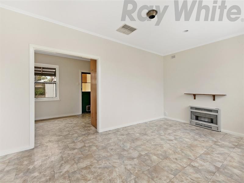 21 Burnley Street, Fulham SA 5024