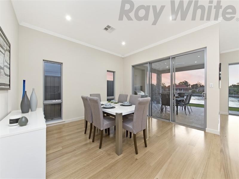 36 Antigua Grove, West Lakes SA 5021