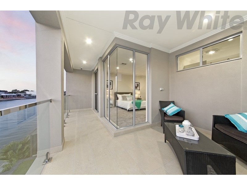 36 Antigua Grove, West Lakes SA 5021