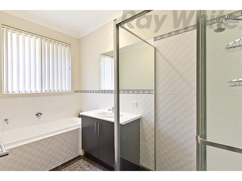 11 Londonderry Crescent, Mansfield Park SA 5012