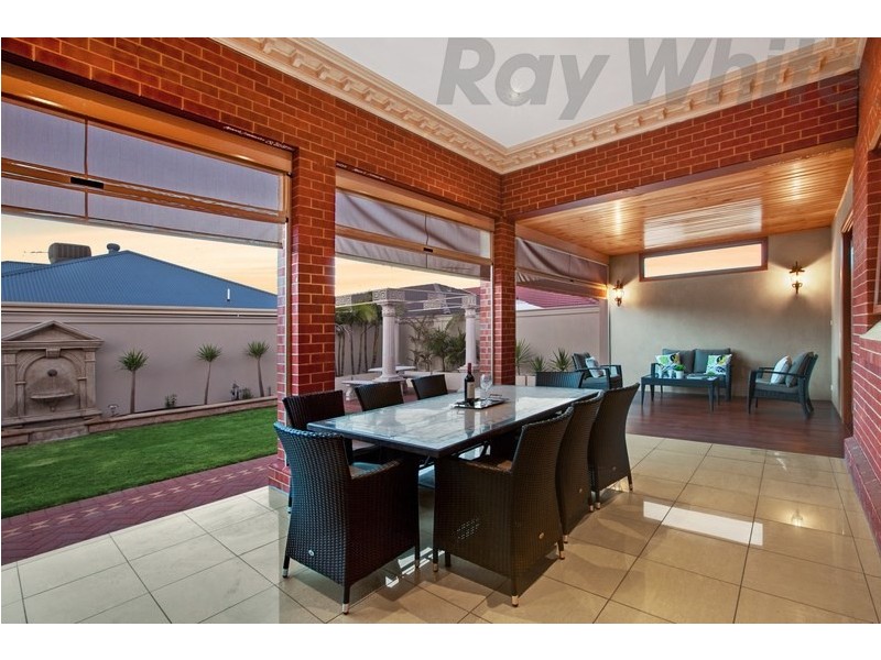 12 Angley Avenue, Findon SA 5023