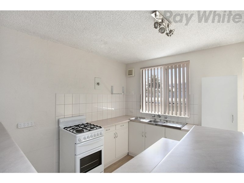 8/18 West Beach Road, West Beach SA 5024