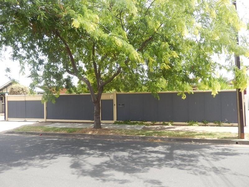 10 Liberton Avenue, Croydon Park SA 5008