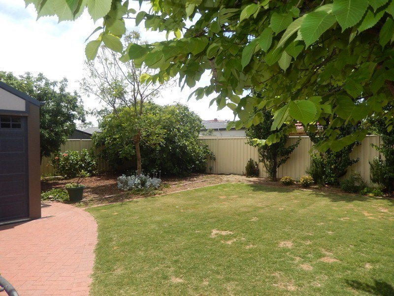 10 Liberton Avenue, Croydon Park SA 5008