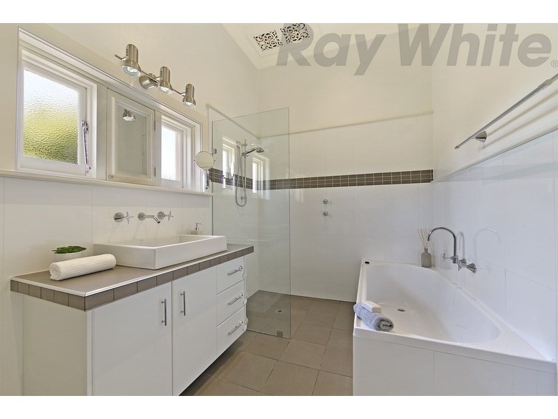 82 Fletcher Road, Birkenhead SA 5015