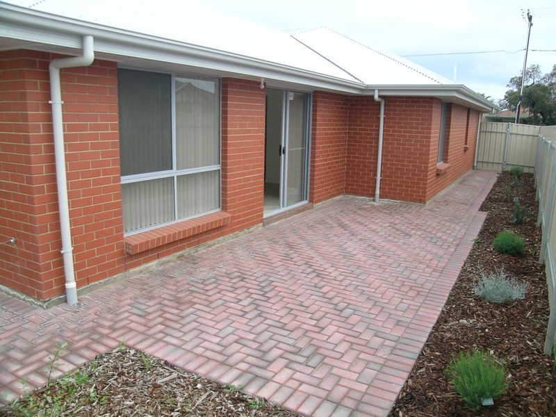 10 Richard Street, Mansfield Park SA 5012