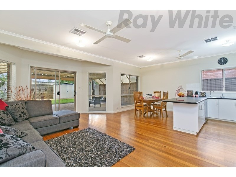 32 Hughes Street South, Woodville SA 5011