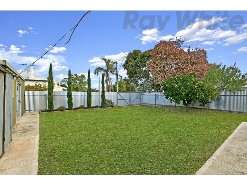32 Tunbridge Street, Woodville South SA 5011