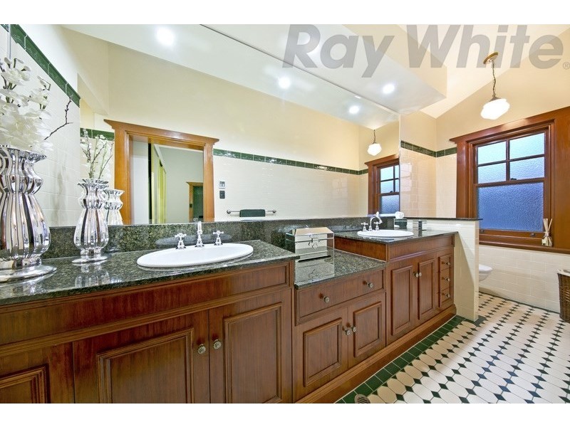 20 Willsmore Street, Beverley SA 5009