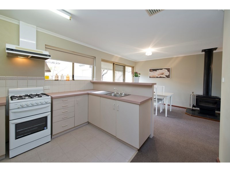 2/64 Swan Terrace, Ethelton SA 5015