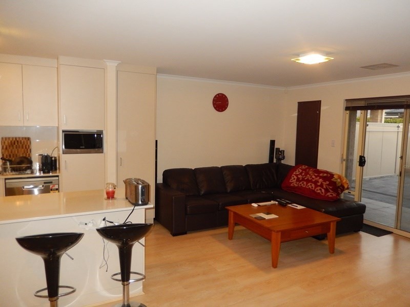 19 Dudley Street, Mansfield Park SA 5012