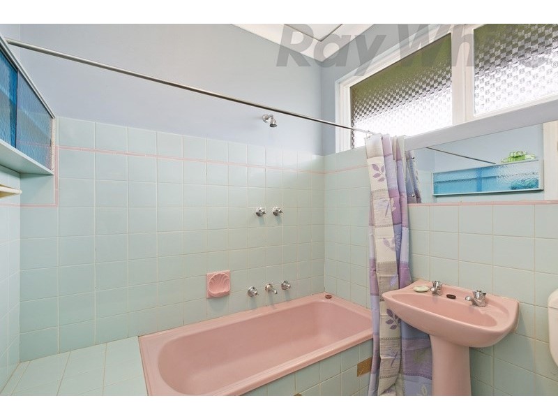 30 Glenlossie Street, Woodville South SA 5011