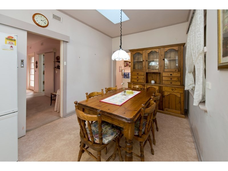 77 East Street, Brompton SA 5007