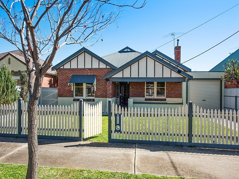 14 Fairweather Avenue, Woodville South SA 5011