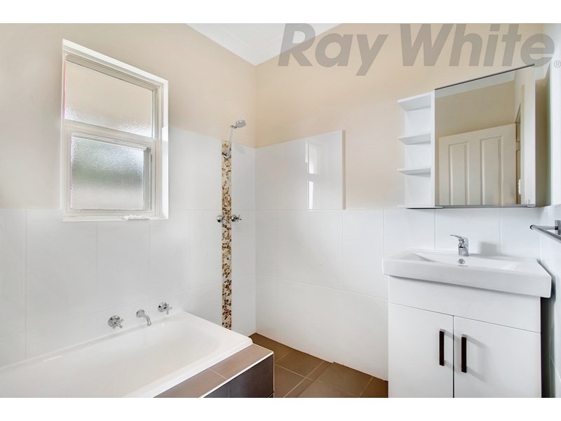 18 Charles Veale Drive, West Beach SA 5024
