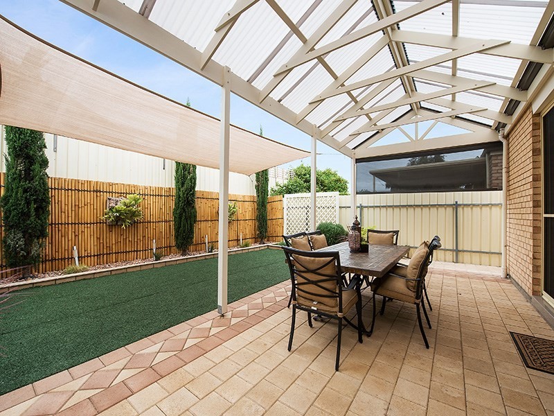 25 Broadford Crescent, Findon SA 5023