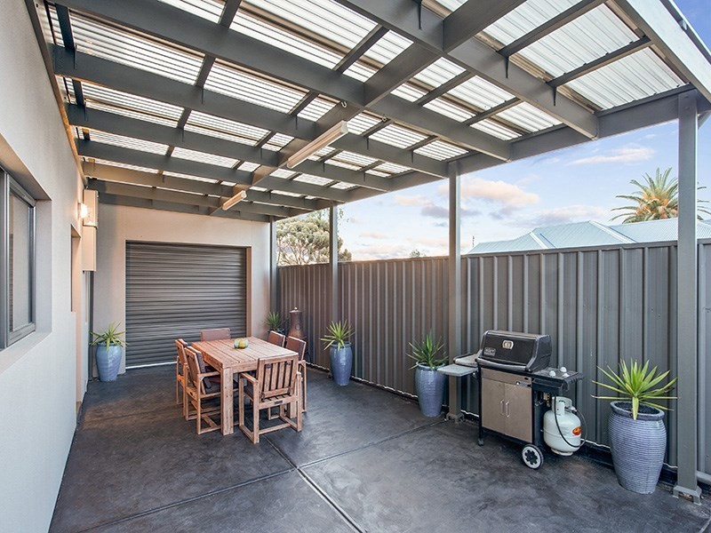 1 Parkhouse Avenue, Seaton SA 5023