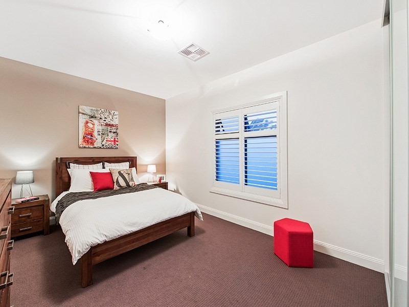 1 Parkhouse Avenue, Seaton SA 5023