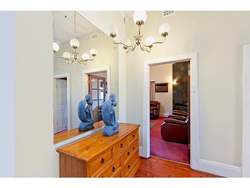 4 Fifth Avenue, Cheltenham SA 5014