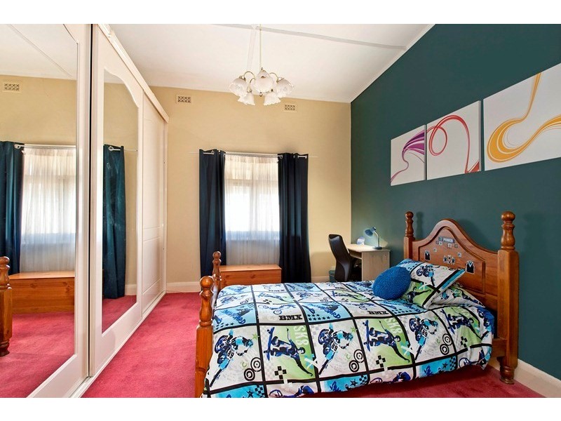 4 Fifth Avenue, Cheltenham SA 5014