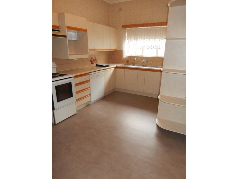 5 Standard Avenue, Croydon Park SA 5008