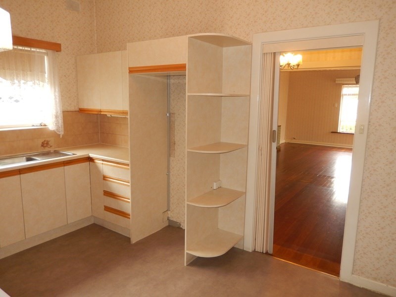 5 Standard Avenue, Croydon Park SA 5008