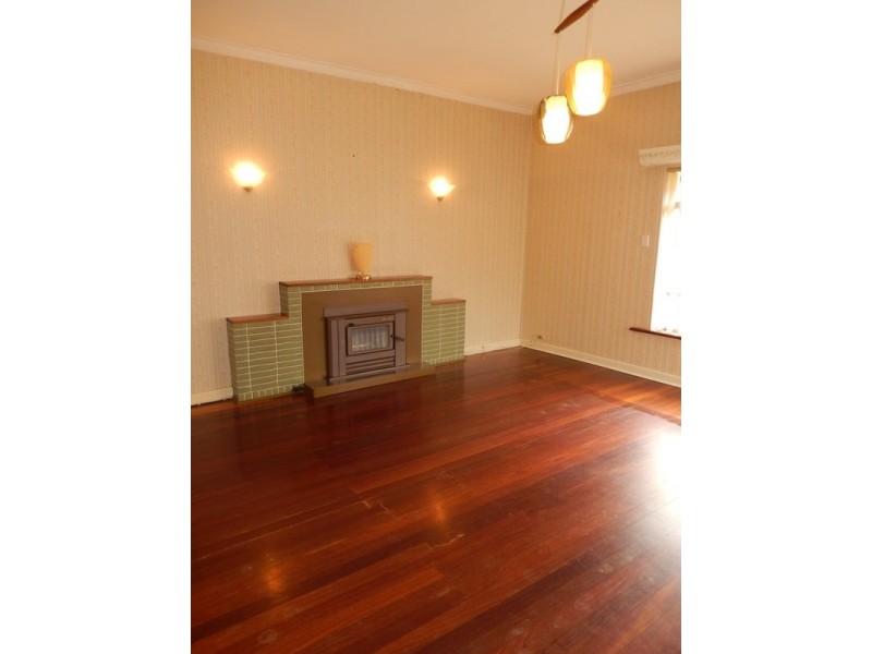 5 Standard Avenue, Croydon Park SA 5008