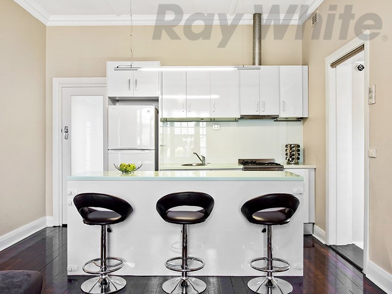 98 Trimmer Parade, Seaton SA 5023