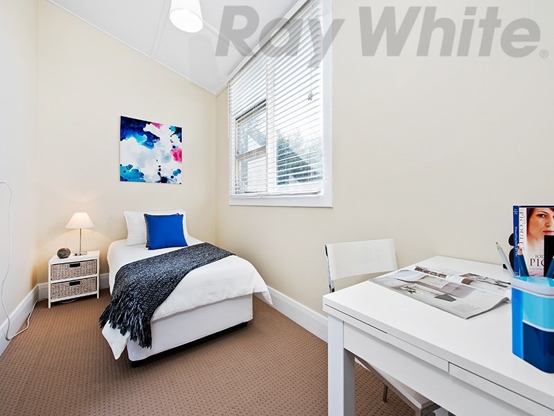 98 Trimmer Parade, Seaton SA 5023