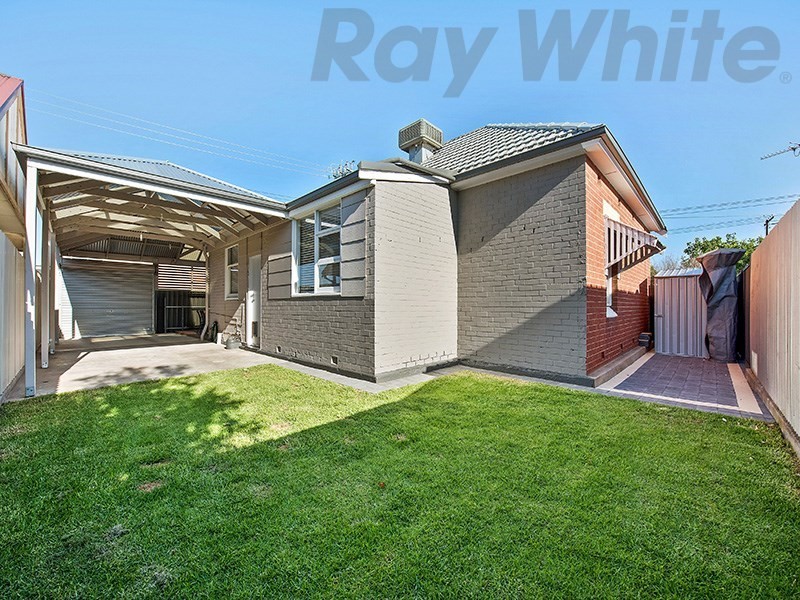 98 Trimmer Parade, Seaton SA 5023