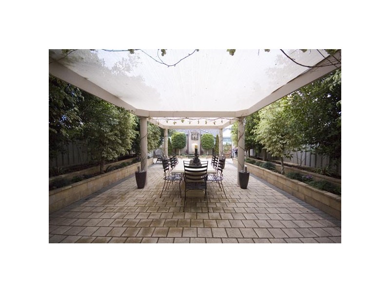 16 Knapman Crescent, Port Adelaide SA 5015