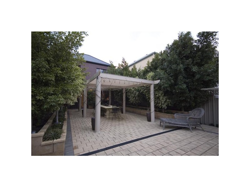 16 Knapman Crescent, Port Adelaide SA 5015