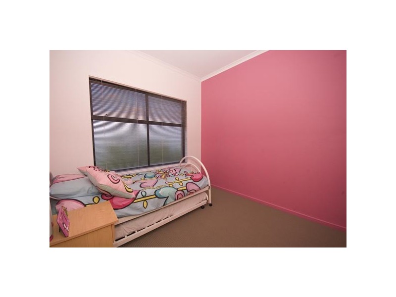 16 Knapman Crescent, Port Adelaide SA 5015