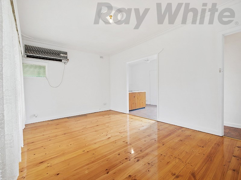 4 Penola Street, Kilkenny SA 5009